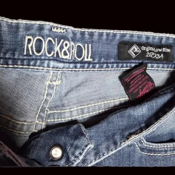 Rock & Roll Cowgirl Western Low Rise Boot Cut Jeans - Picture 5 of 5